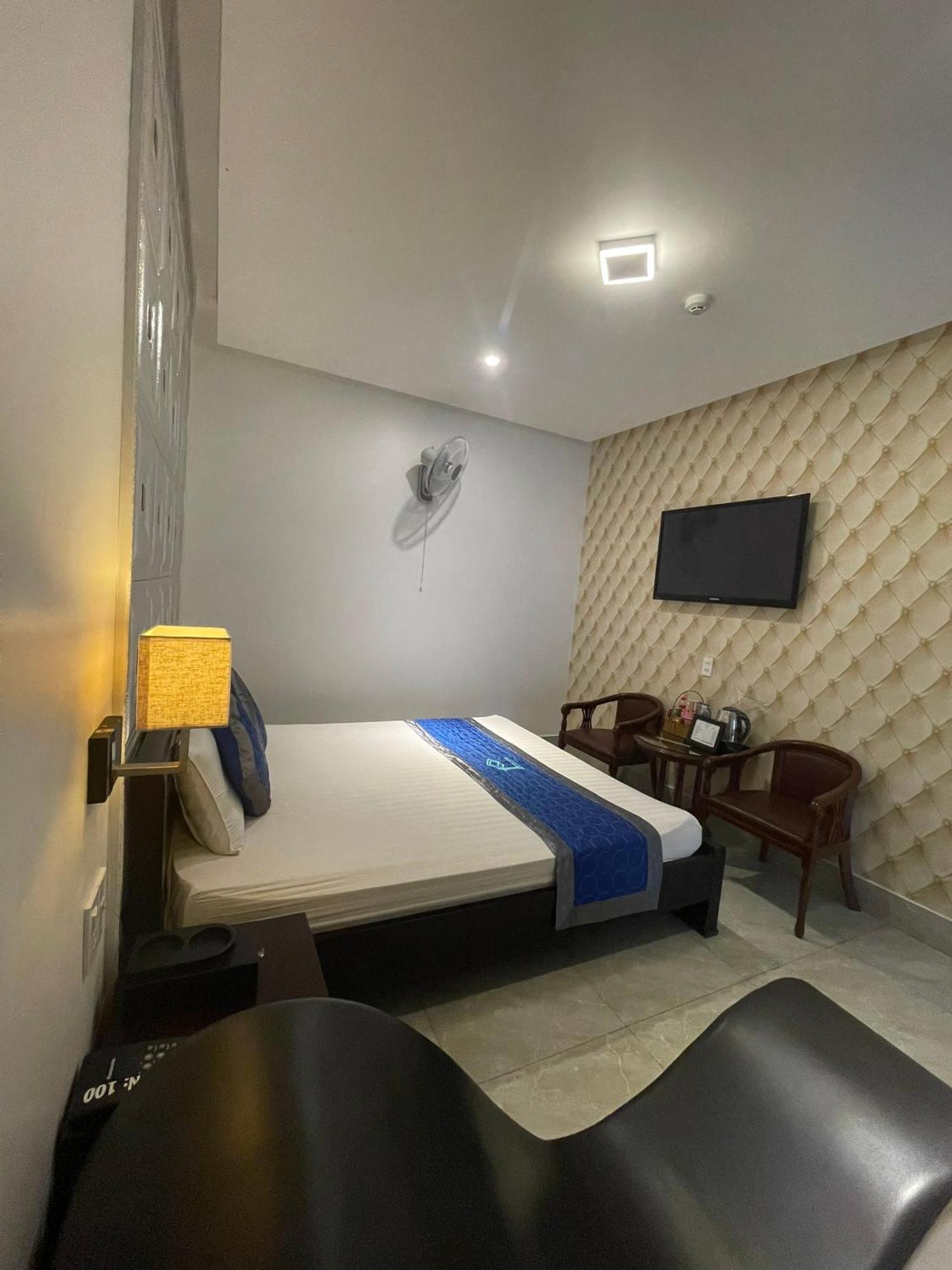 Phuc Hotel Cao Lãnh Eksteriør bilde